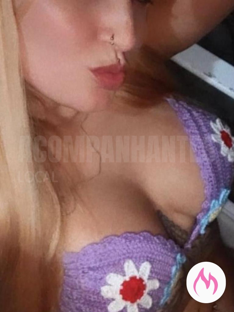 saídas sensuais com amanda