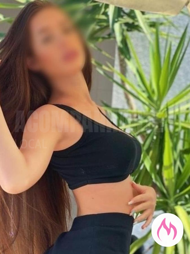 gabi, a menininha sensual