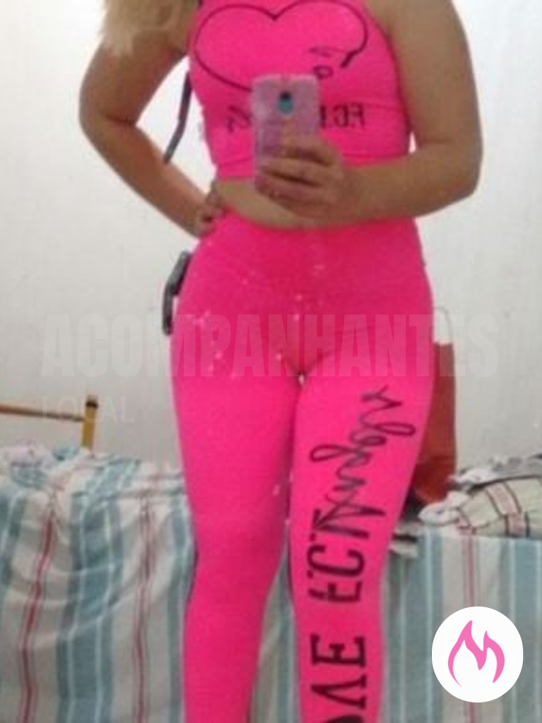 camila, a branquinha sexy