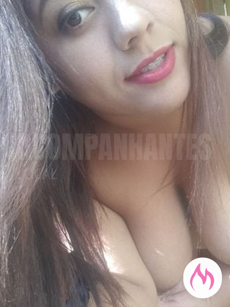 daniela: moreninha sensual