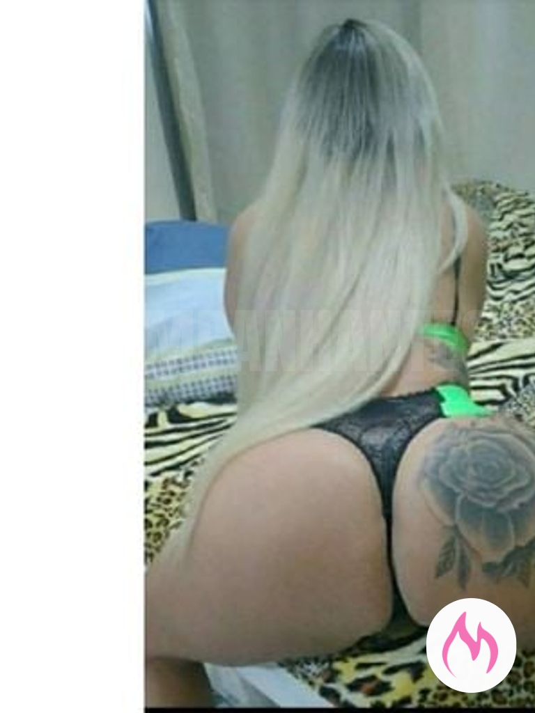 loira safada e ousada
