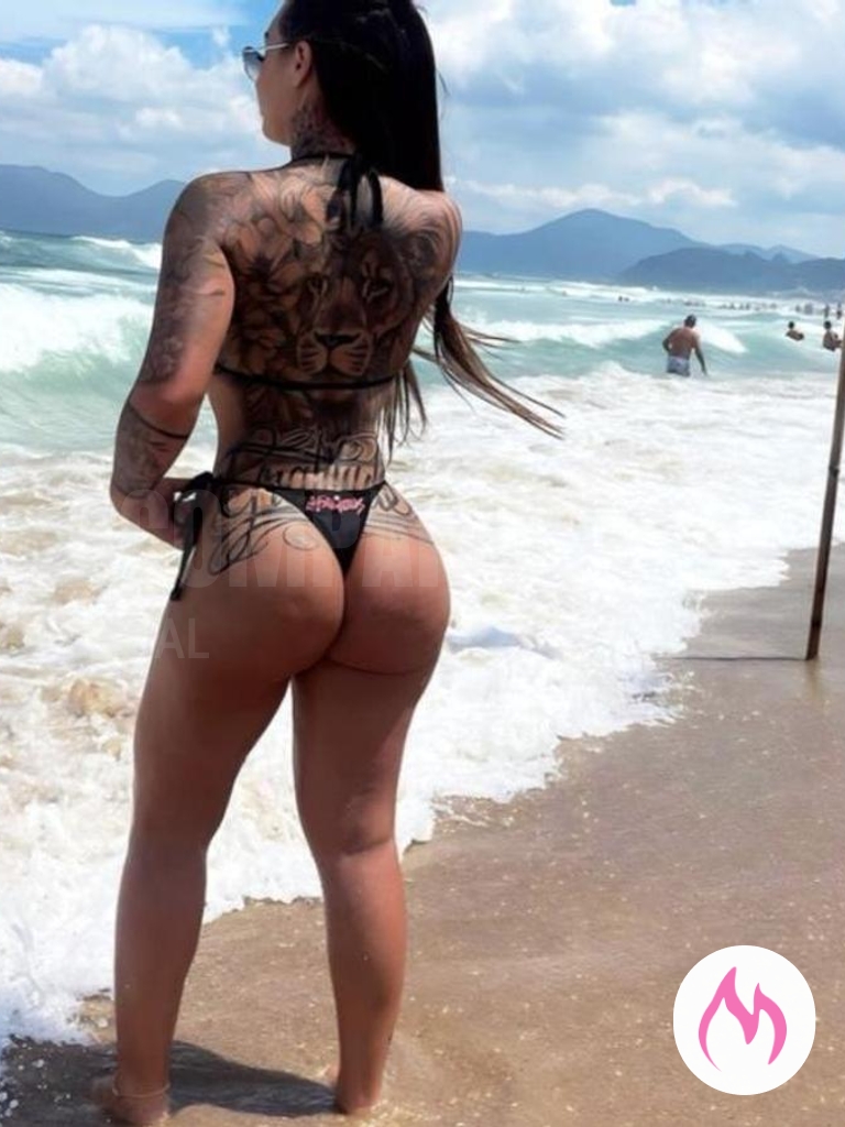 morena dos olhos sedutores