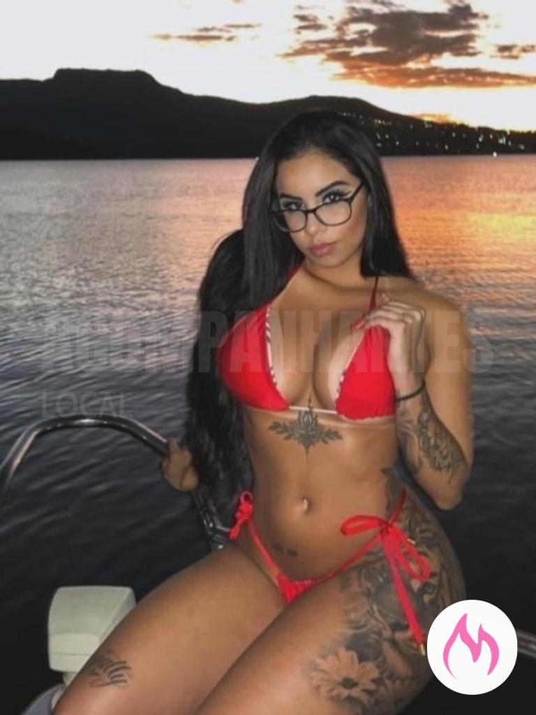 descubra bia: sensualidade