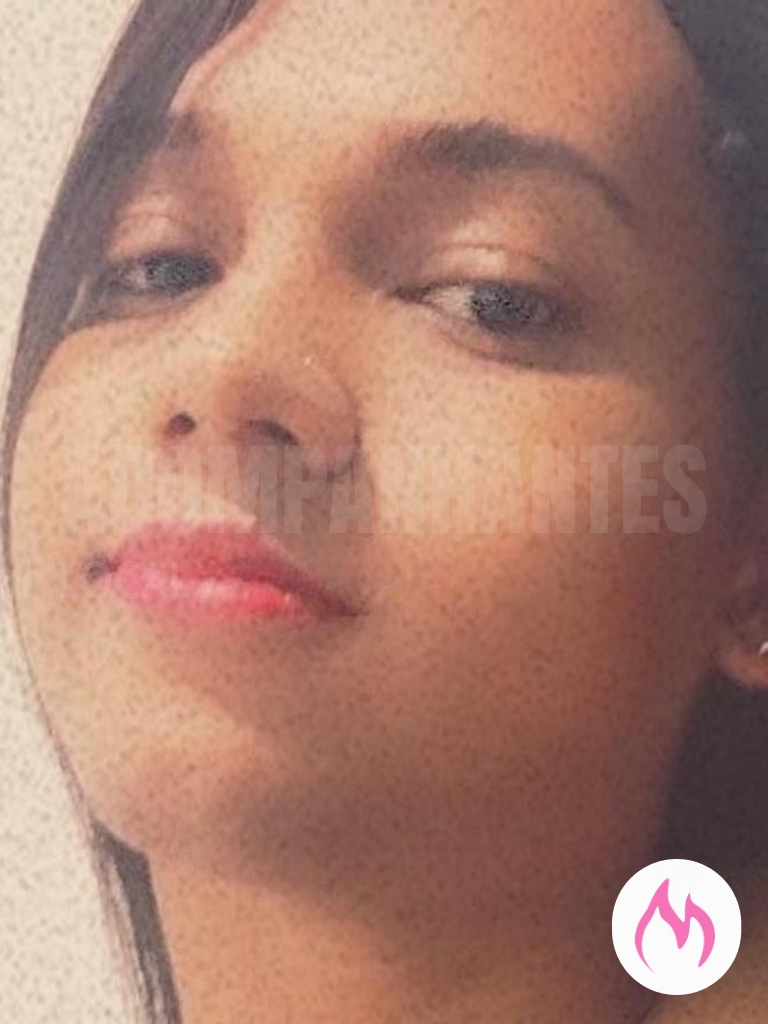 ninfetinha à sua disposição