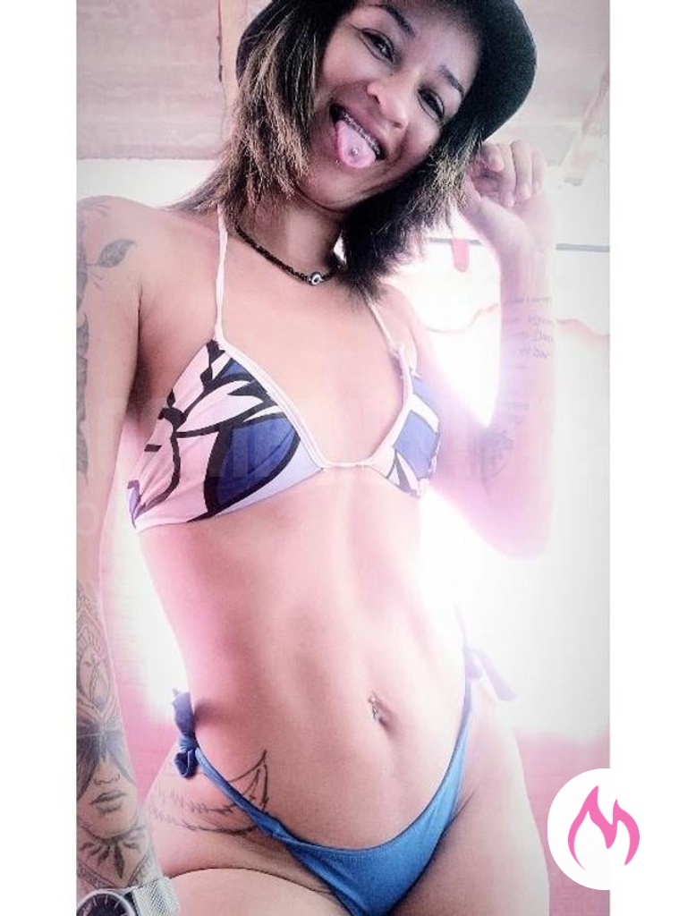 galeguinha tatuada te espera